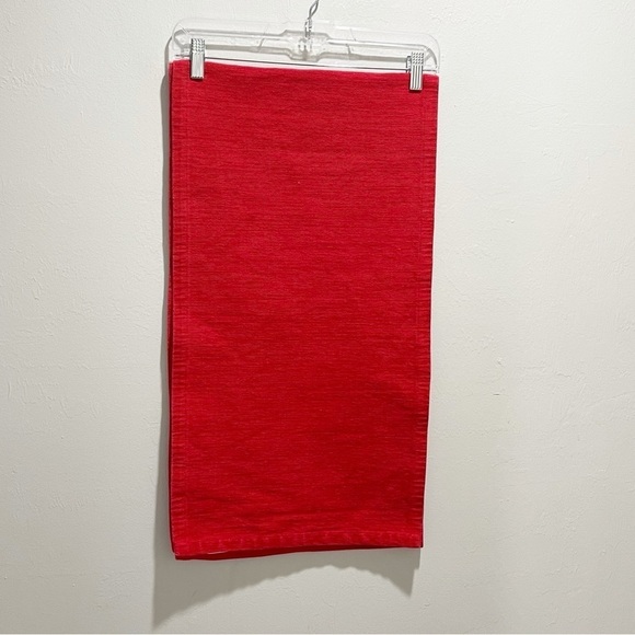 CRATE & BARREL Apple Red Textured 100% Cotton LAMONT Table Runner 115” X 13” - Picture 1 of 4